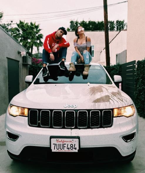 Antonella tiene 19 años y Adriano, 21. Y se han convertido en una pareja muy querida entre los jóvenes en YouTube.