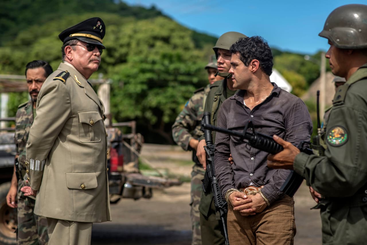 El general le dio la bienvenida y de inmediato lo trasladó a un penal de máxima seguridad.