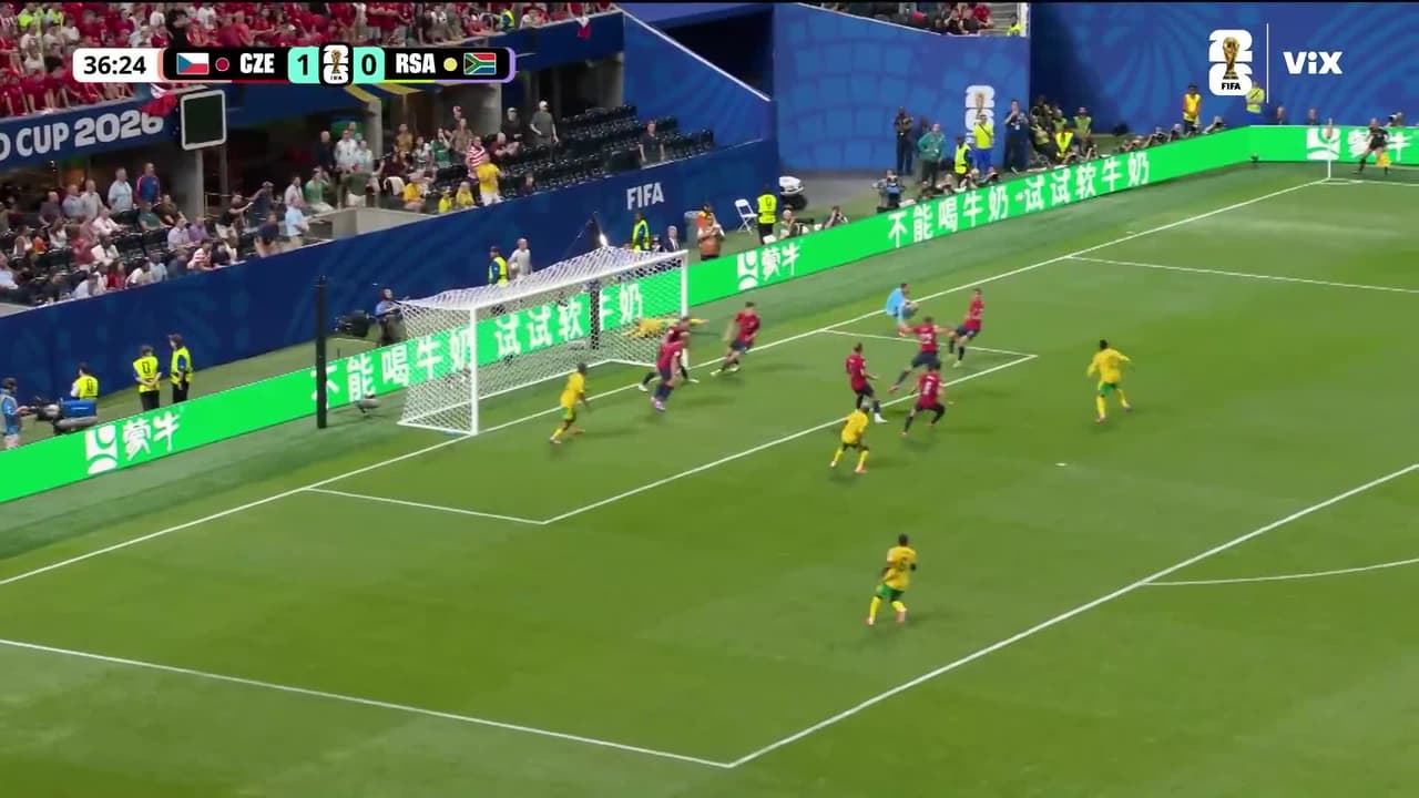 ¡Sudáfrica insiste, pero el empate se le niega!