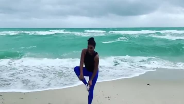 La conductora dominicana se echó al mar a finales de 2019 y declaró al nuevo año como "
<a href="https://www.univision.com/shows/despierta-america/francisca-lachapel-se-lanza-al-agua-para-declarar-al-2020-como-el-ano-del-amor-video" target="_blank">el año del amor</a>, prosperidad, unión, salud y felicidad".