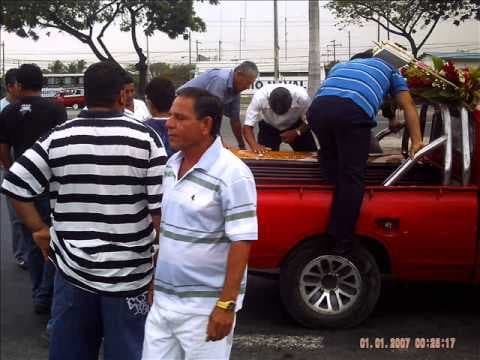 Luego de eso, el cantante comenzó a tener pensamientos suicidas.
