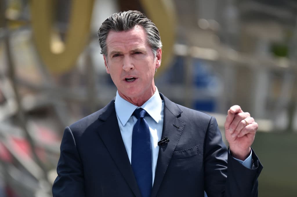 Newsom enfrentará elección revocatoria tras la confirmación de suficientes firmas, anuncia secretaría de Estado