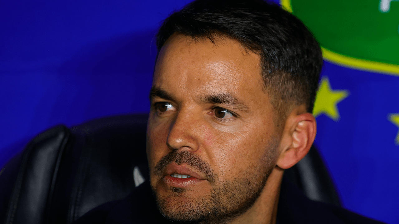 Estas fueron las sorpresivas palabras de Larcamón tras la dolorosa derrota en León