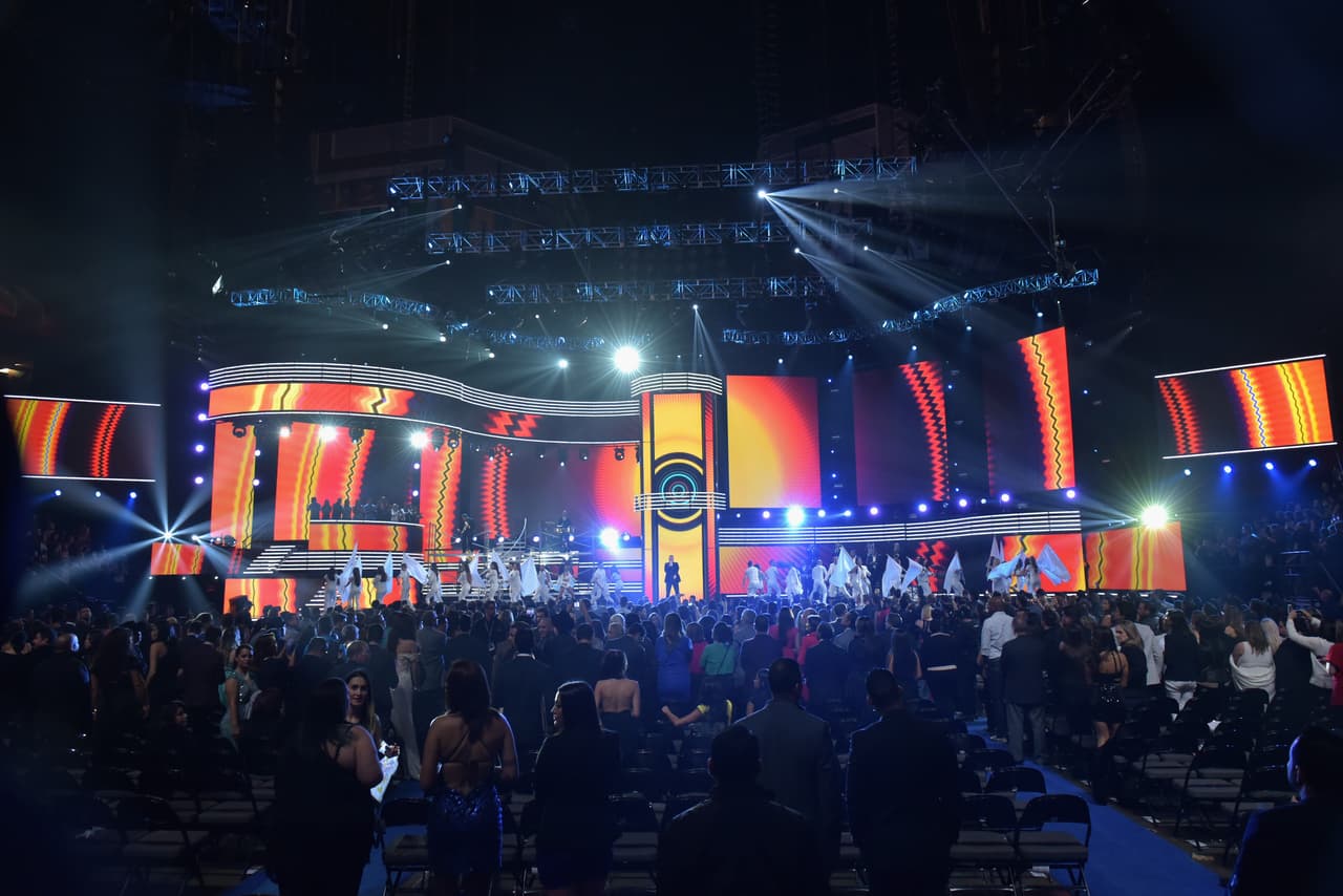 Nosotros te tendremos todos los detalles previos, durante y post show...