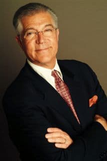 Alex Nogales, presidente y CEO de la Coalición Nacional Hispana antes los Medios.