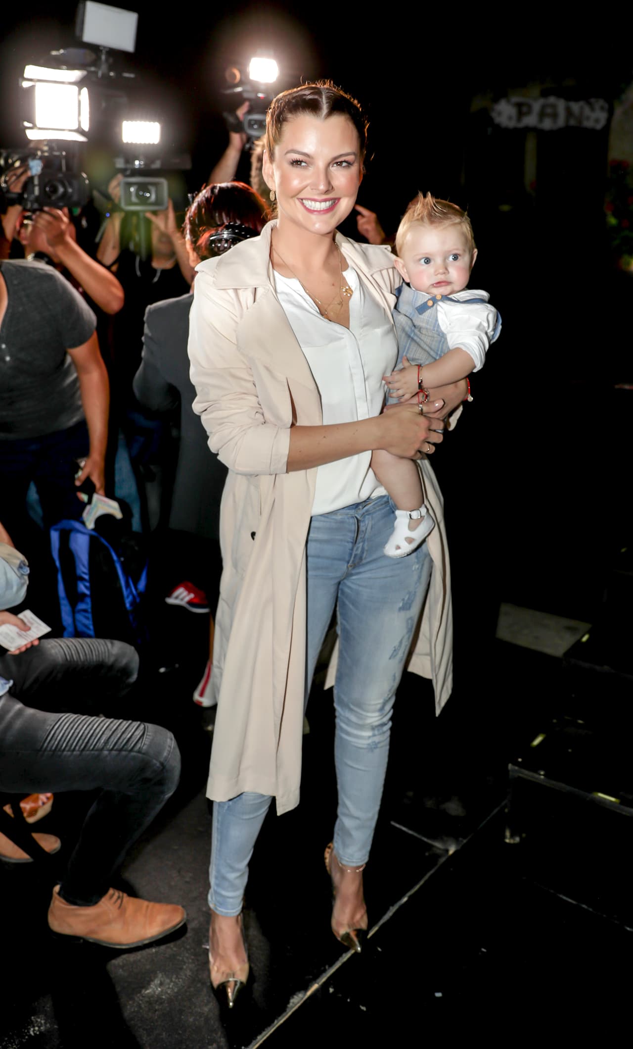 Los pleitos no han parado desde ese momento e, incluso, Julián Gil pidió que se le hiciera una prueba de ADN a Matías para confirmar que era su hijo.