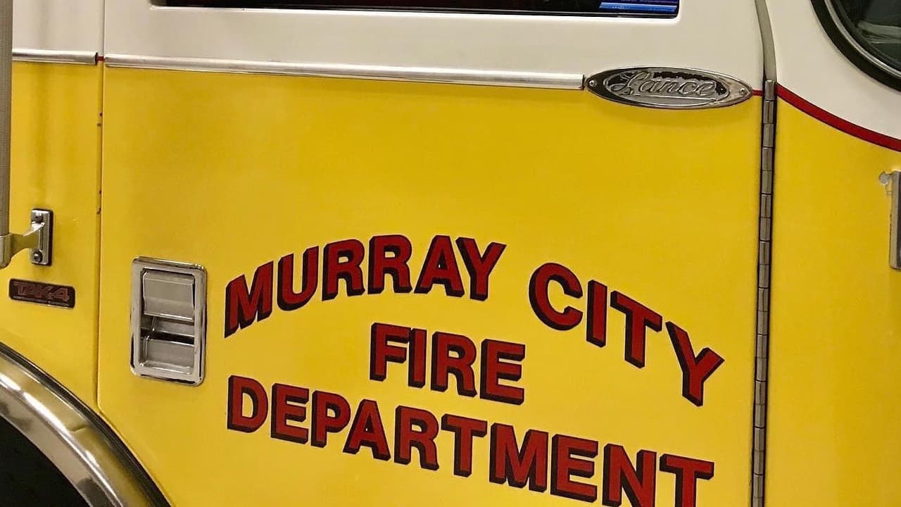 Incendio en complejo de apartamentos en Murray deja a 50 personas sin hogar