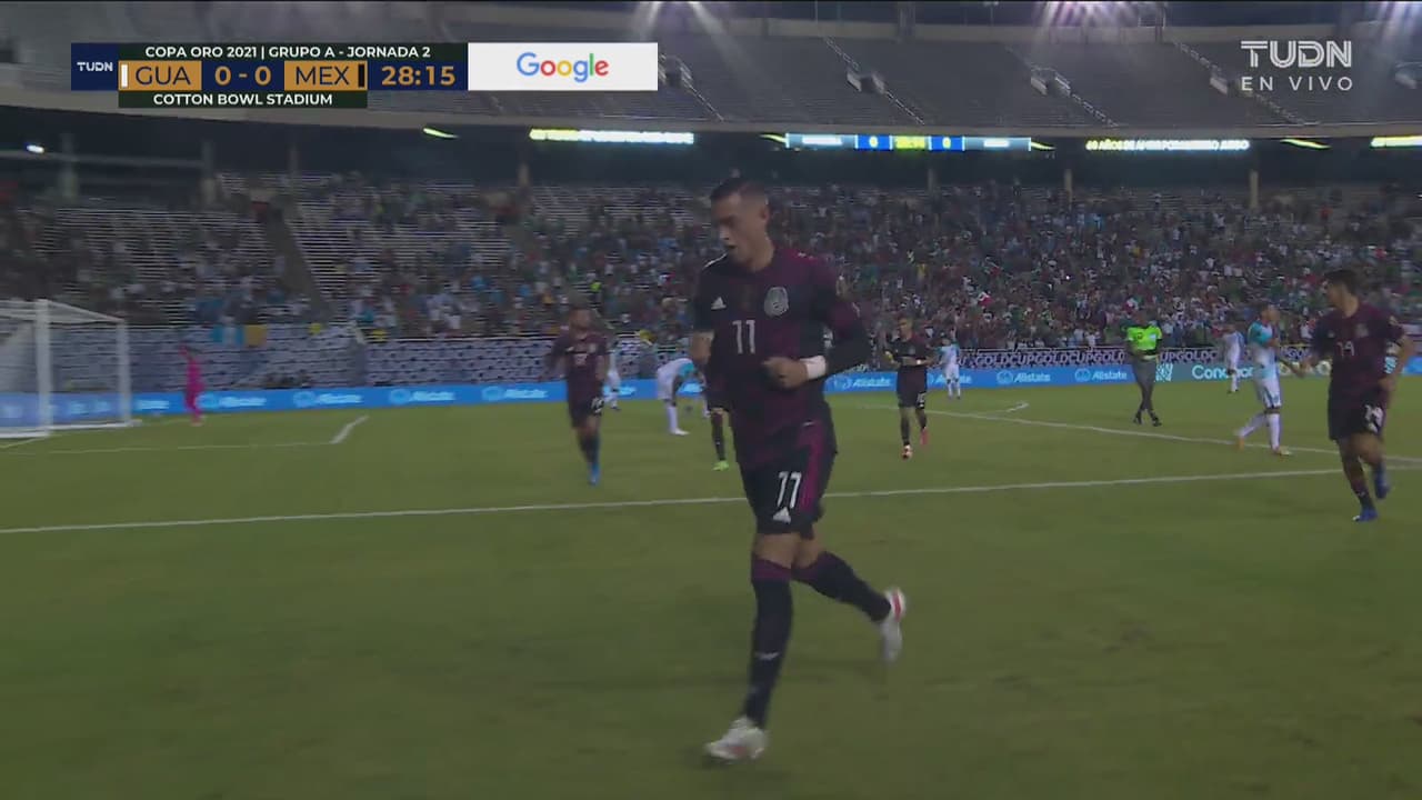 ¡Gran definición de Funes Mori! Recorta y hace 0-1 con golazo