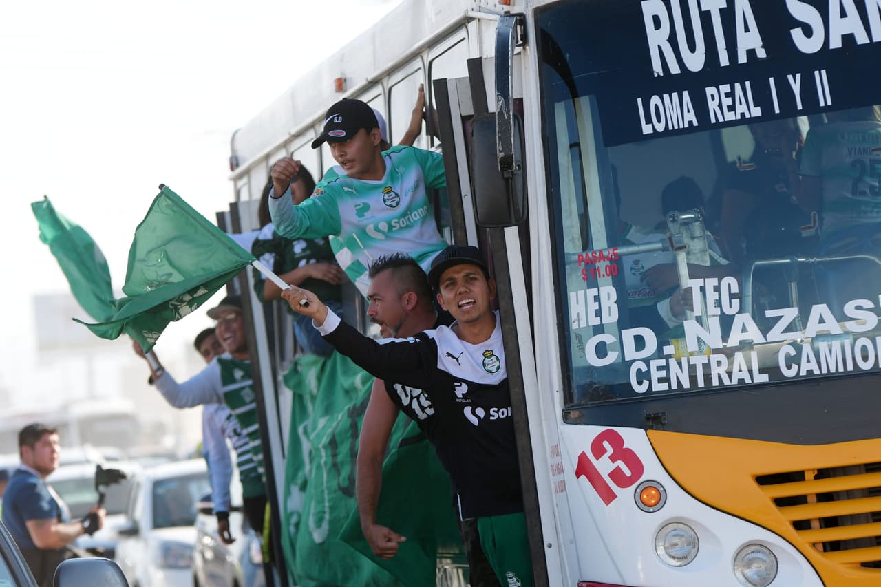 Esa pasión fue la que recorrió toda la ciudad para llegar al gran escenario.