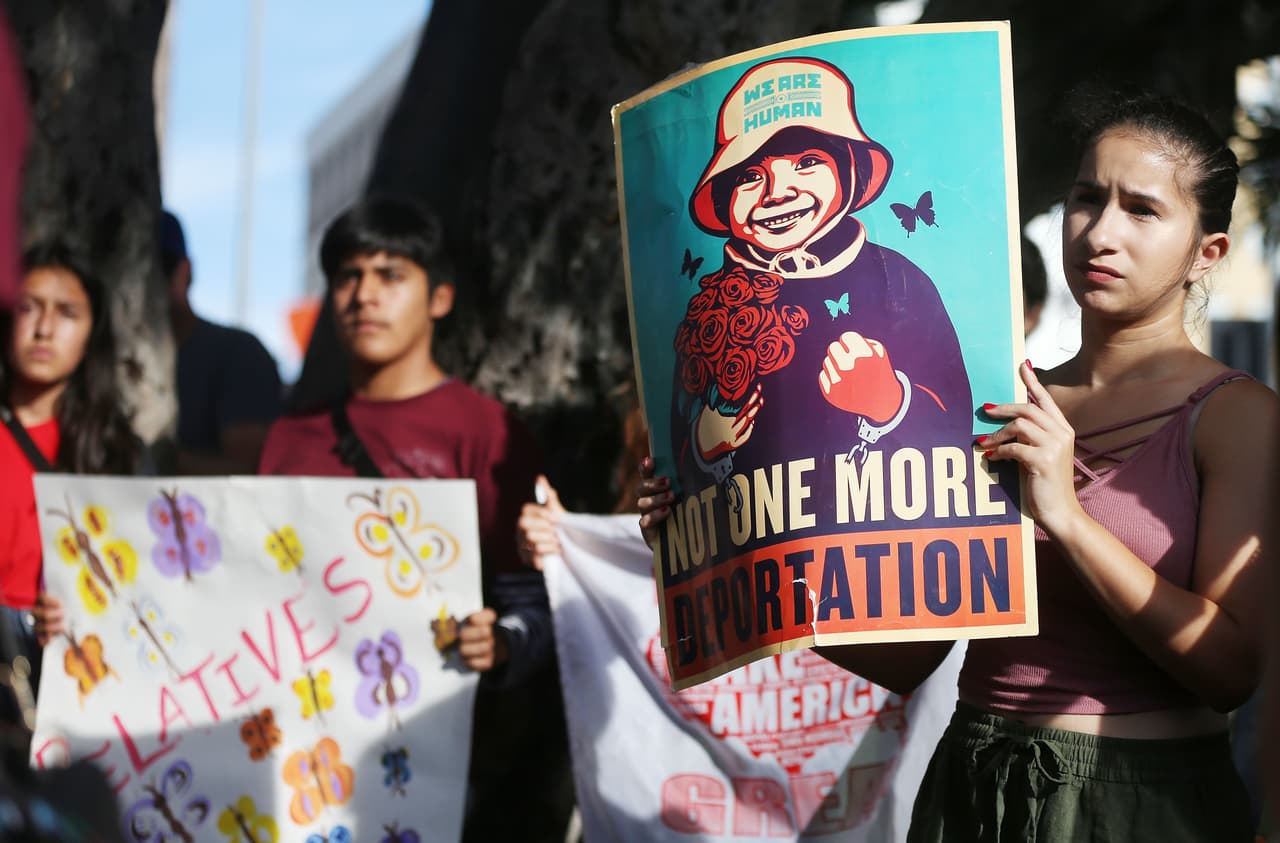 La política de 'tolerancia cero' anunciada a principios de abril por el fiscal general 
<a href="https://www.univision.com/temas/jeff-sessions" target="_blank">Jeff Sessions</a>, ha sido fuertemente criticada.