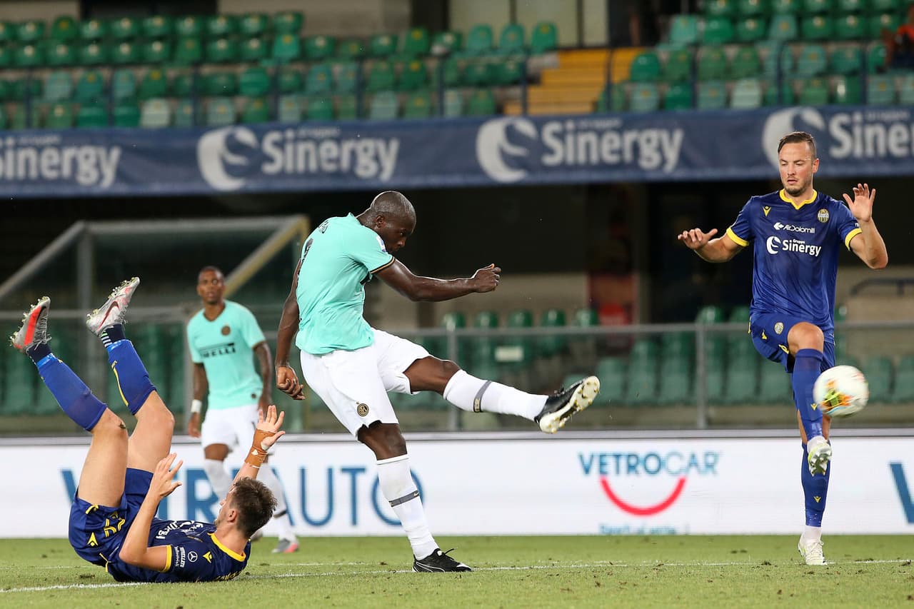 Inter no quiso ganar y regaló puntos en Verona