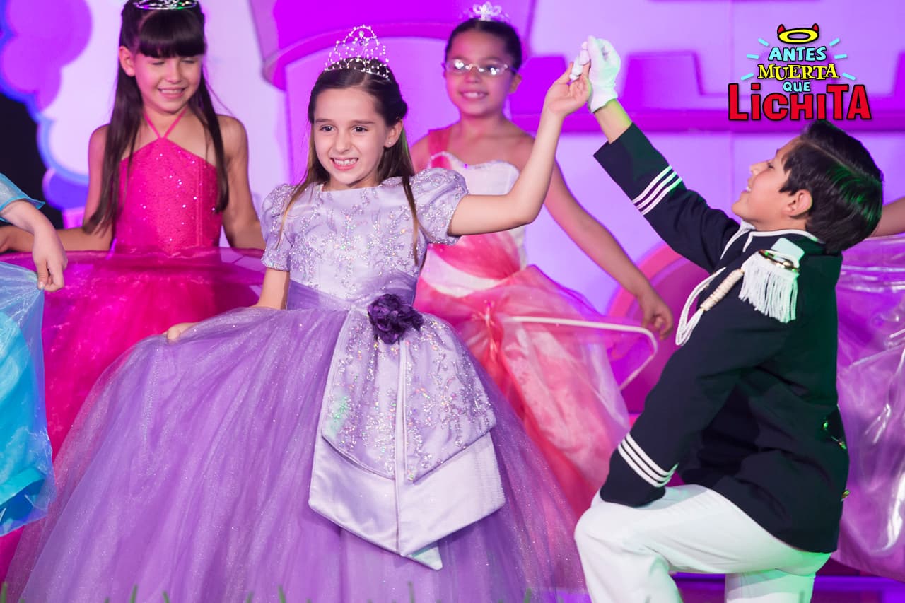 Ximena hará realidad su fantasía de ser toda una princesa… y con príncipe incluido.