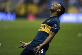 Jugador de Boca Juniors es exhibido por travesti 
