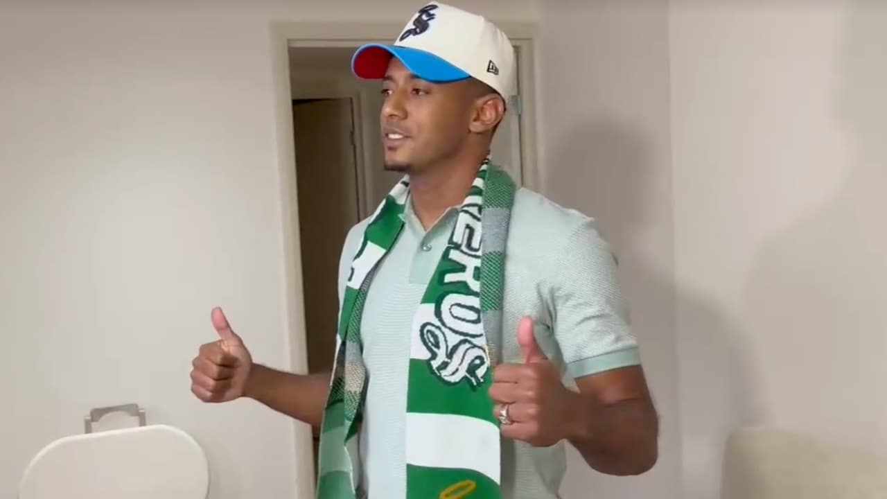 'Choco' Lozano llega a Torreón para incorporarse a Santos Laguna