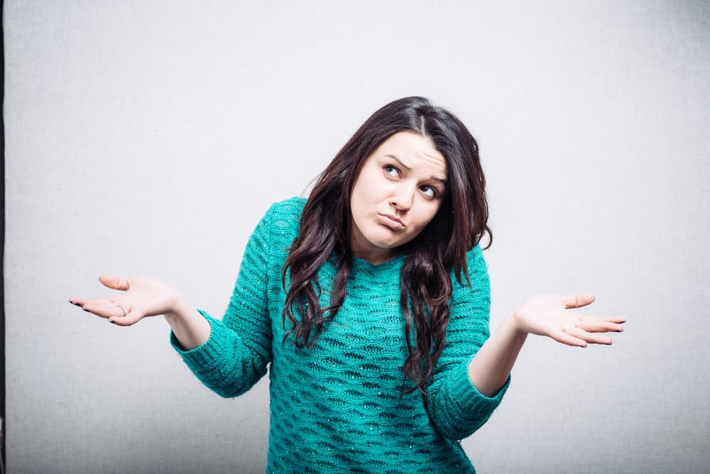 Tendrás un mes de julio excelente. No dejes que las circunstancias externas te causen inquietud. No te inquietes por un comentario que llegue a tus oídos sobre algo que no puedes evitar o modificar. Acepta las cosas como son, encógete de hombros con las inevitables y pon tu granito de arena para mejorar aquellas que pueden ser cambiadas. Este mes promete ser estupendo en tus relaciones amorosas y lo que has estado deseando realizar pronto va a verse convertido en realidad. Tus temores se convierten en algo del pasado.