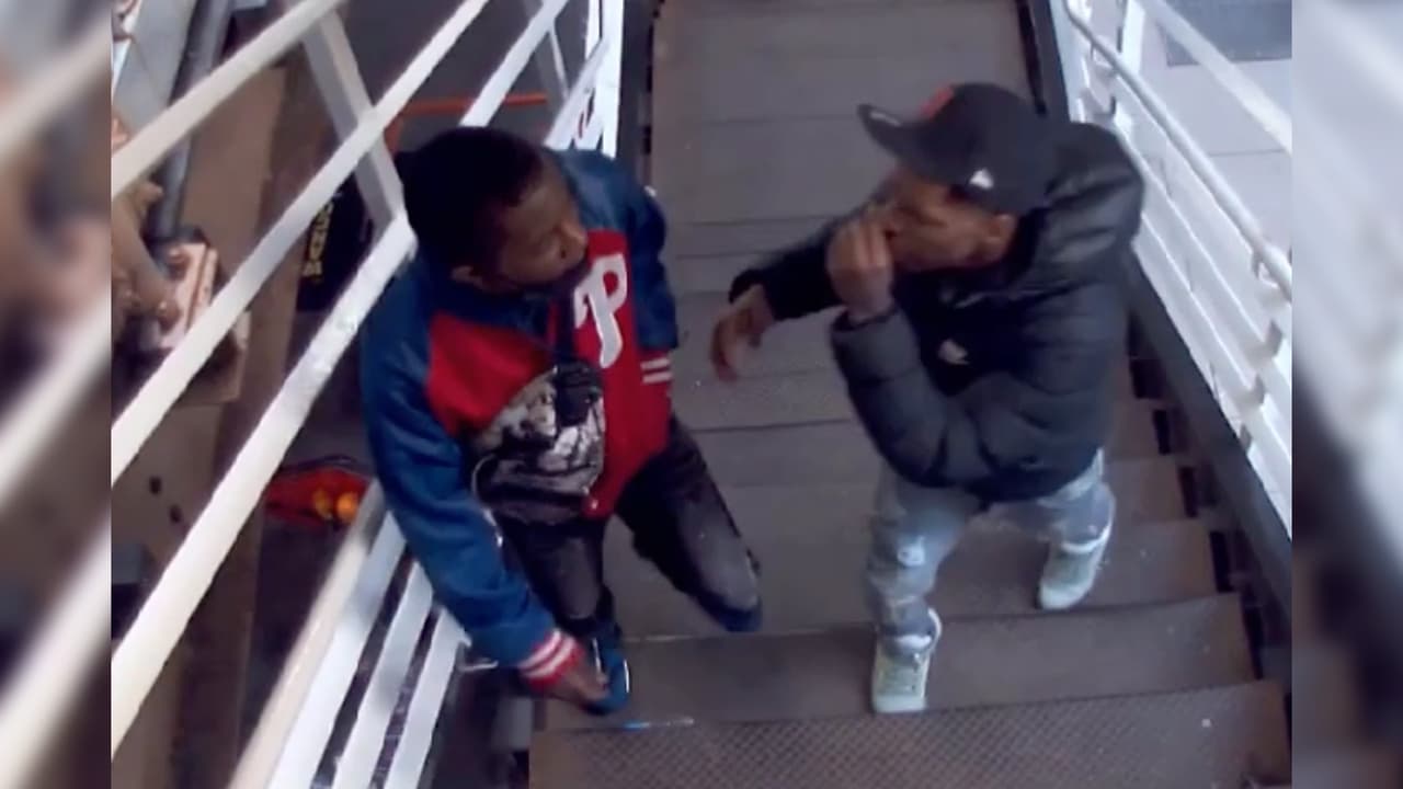 Buscan a sospechosos de tiroteo en cerca del Teatro Chicago