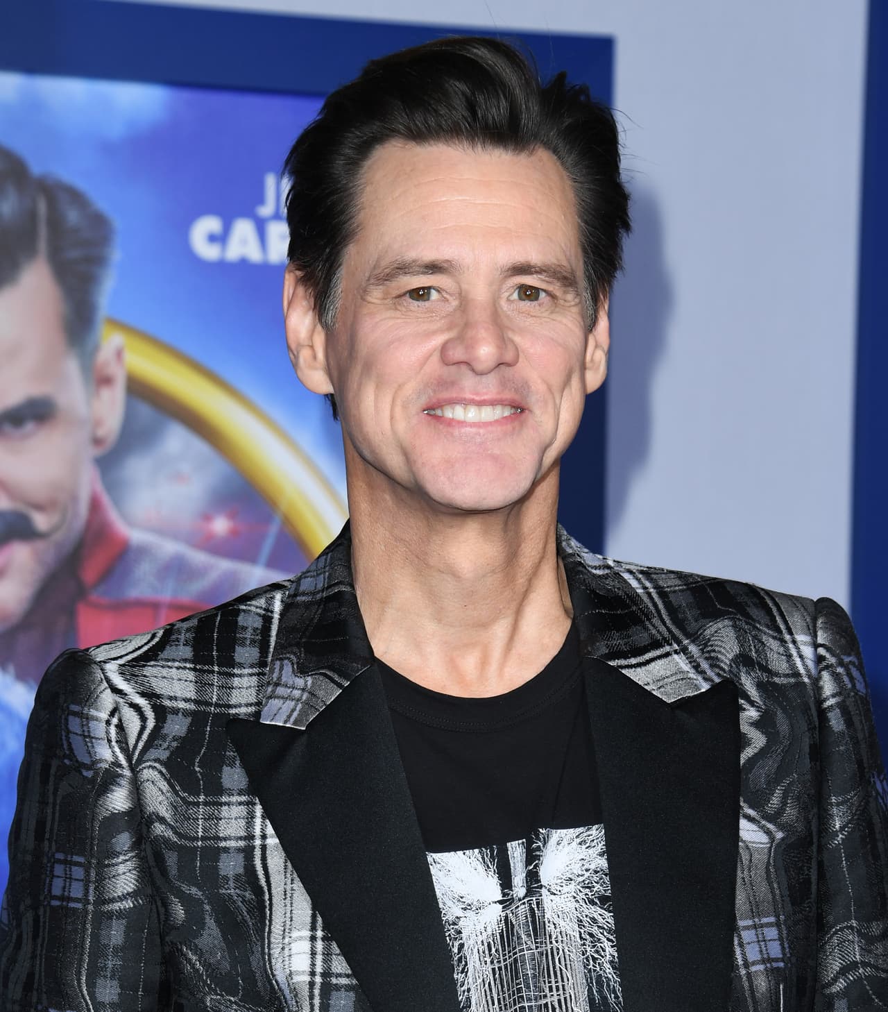 En 2022, a sus 60 años de edad, 
<a href="https://www.univision.com/famosos/jim-carrey-se-retira-las-razones-de-dejar-la-actuacion-y-a-que-se-dedicara-ahora">Jim anunció su retiro de la actuación</a>. Su último papel antes de dar a conocer esta noticia fue el del Dr. Robotnik en la secuela de ‘Sonic’.