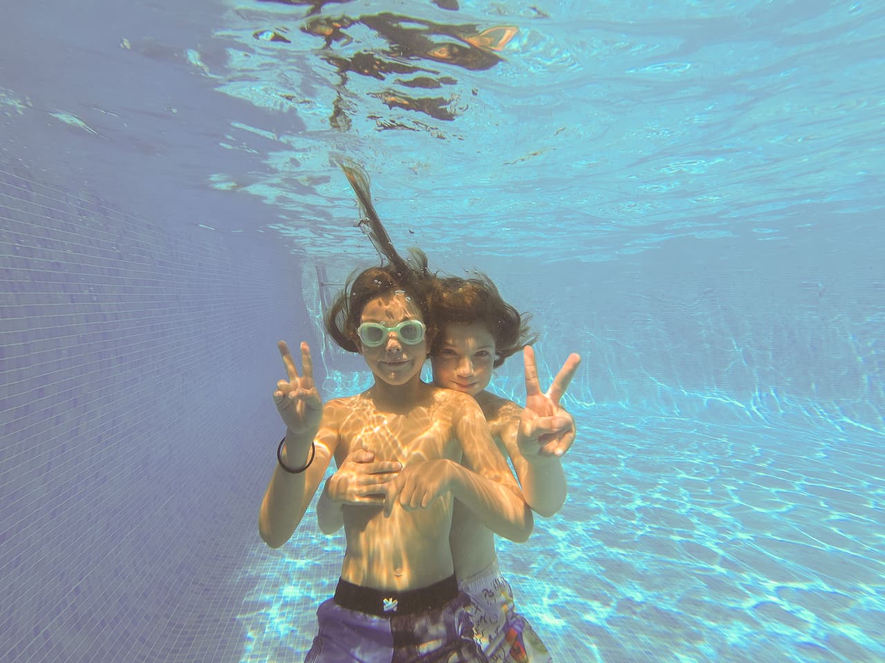 A pesar del gran número de estudios que prueban sus ventajas, el tiempo de juego se redujo un 25% entre 1981 y 1997. Por otra parte, el 30% de los niños que van a la guardería ya no tienen recreo. El tiempo ha sido reemplazado por clases, según las investigaciones de Advances in Life Course Research citadas por la APP.