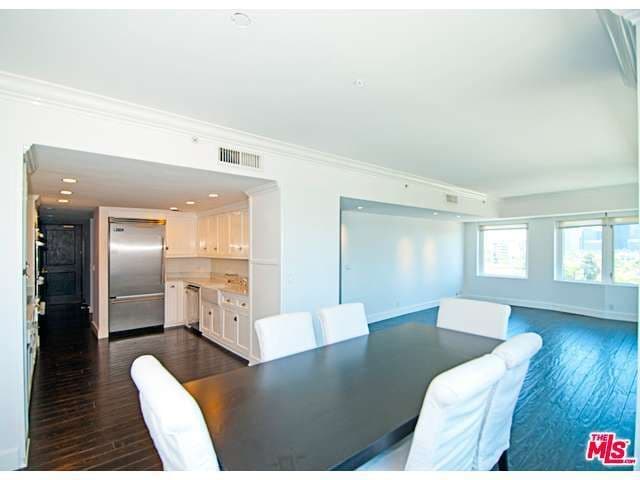 El condo de tres habitaciones ubicado en un noveno piso podrá ser disfrutado en grande.