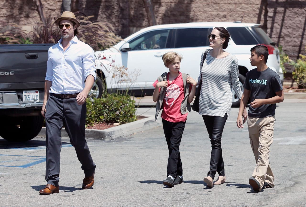 Angelina vistió casual para esta salida familiar.