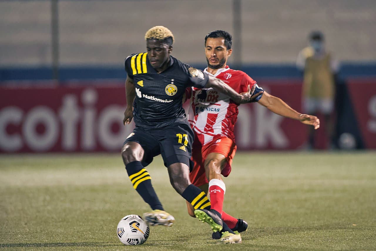 Con doblete de Gyasi Zardes, gole de Jonathan Mensah y gol de Pedro Santos, Columbus Crew vence 0-4 al Estel´í y ya se ven en los cuartos de final del torneo.