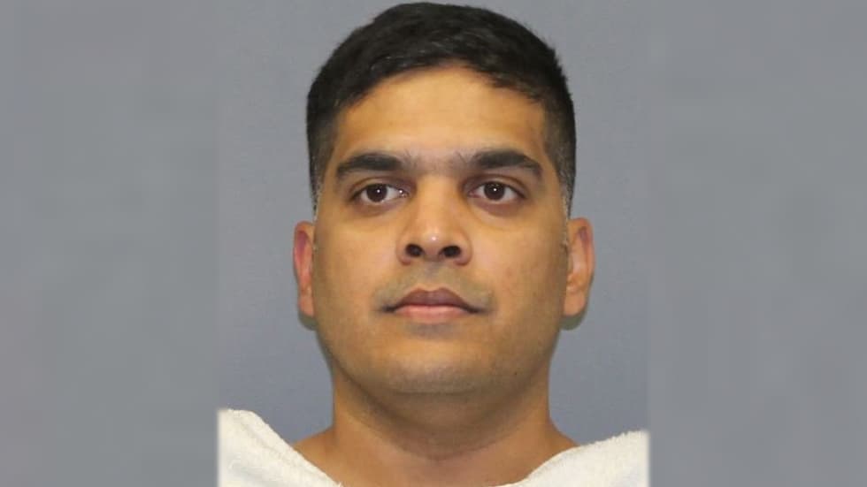 Padre de Sherin Mathews admite que la niña se ahogó mientras le daba la leche