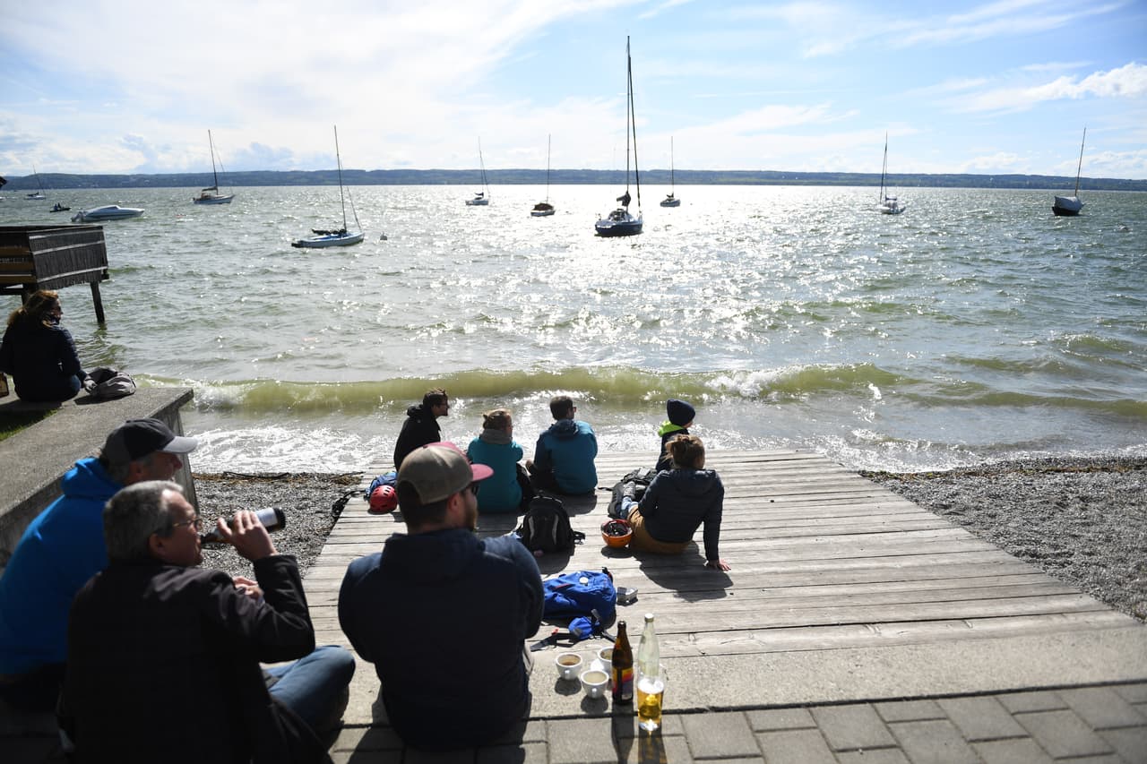 <b>Supervisa de cerca a los niños.</b> El 
<a href="https://www.univision.com/temas/ahogamientos">ahogamiento</a> es la segunda causa principal de muerte accidental entre los niños.