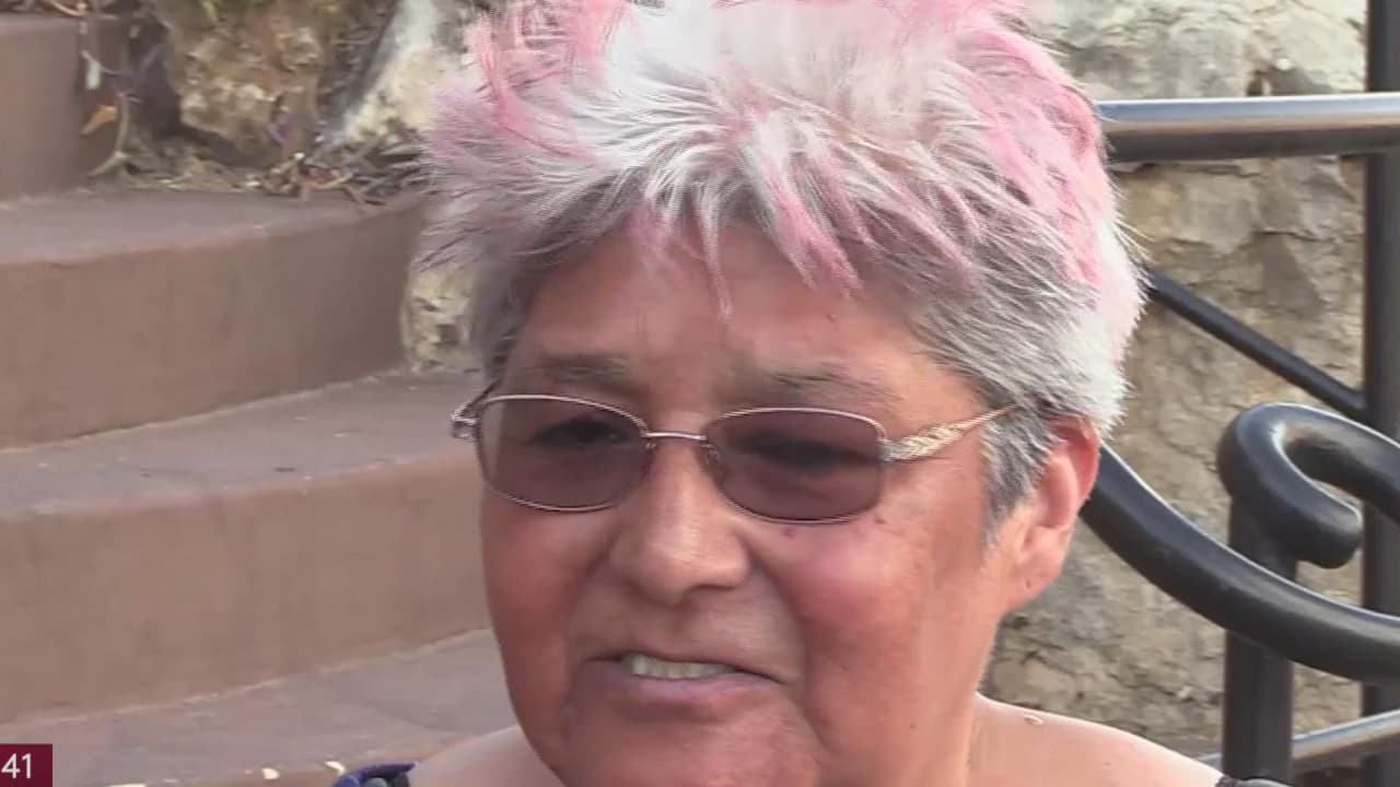 Madre culpa a las leyes de control de armas en Texas por la muerte de su hija