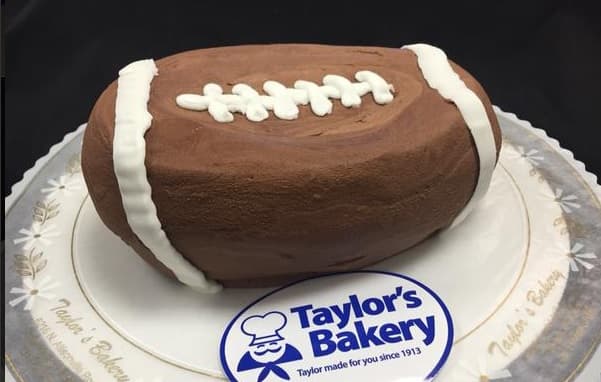 En Indianápolis se preparan para Patriots con el ‘Deflatecake'