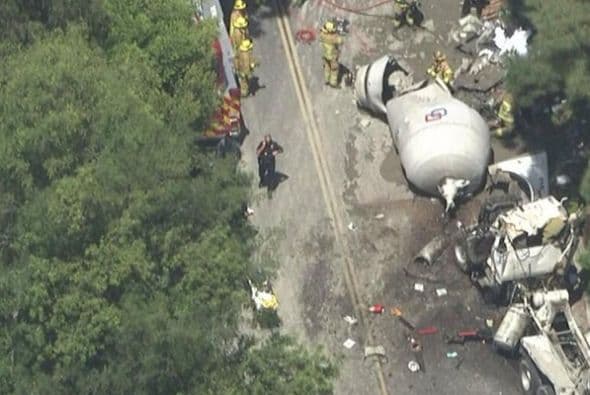 Un policía murió cuando su auto fue impactado por un camión en la zona de Beverly Hills.