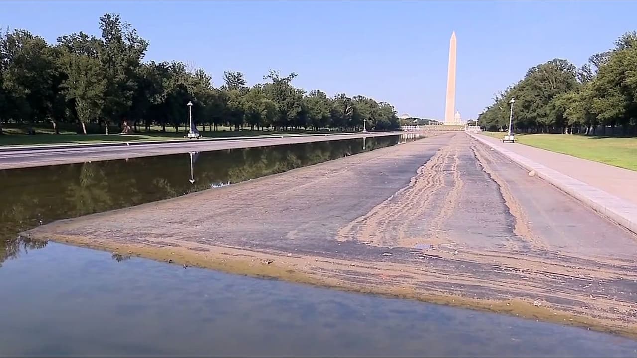 Trump explica por qué la piscina reflectante de Washington permanece sin agua