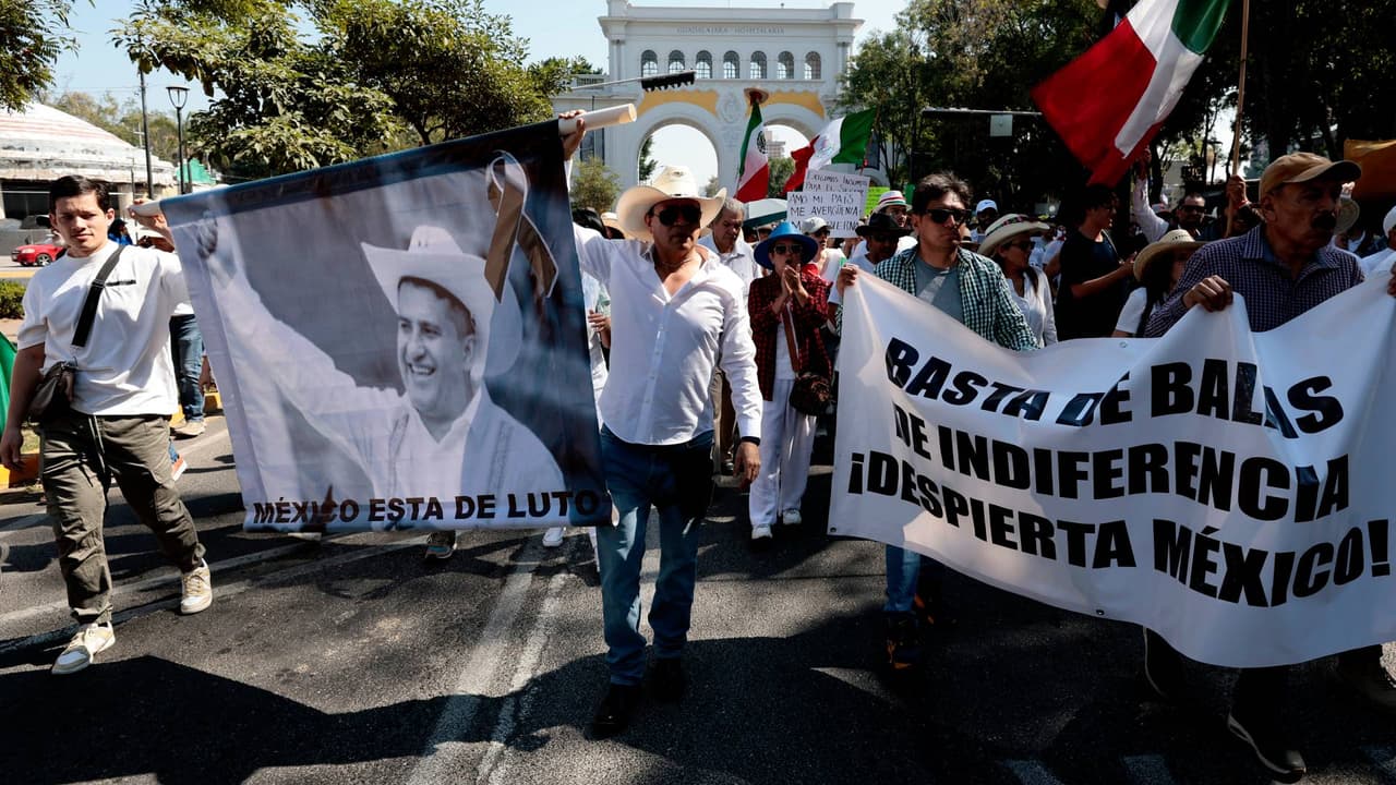 Multitudinarias marchas contra la violencia en México: “Estamos hartos de los asesinatos”