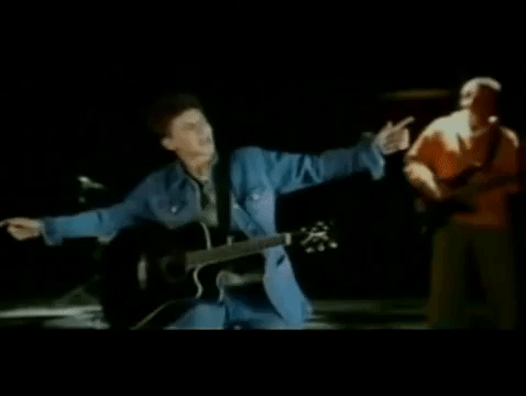 Otro que luchó por ganarse un lugar dentro del ámbito musical fue Imanol. A sus 12 años conquistó a todos con el tema 'Como canica'. Y aunque lanzó 6 producciones más, ningún tema se quedó en el gusto del público. Intentó hacer carrera de actor en varias producciones, pero en el 2009 se despidió del medio y ahora se dedica a negocios propios.