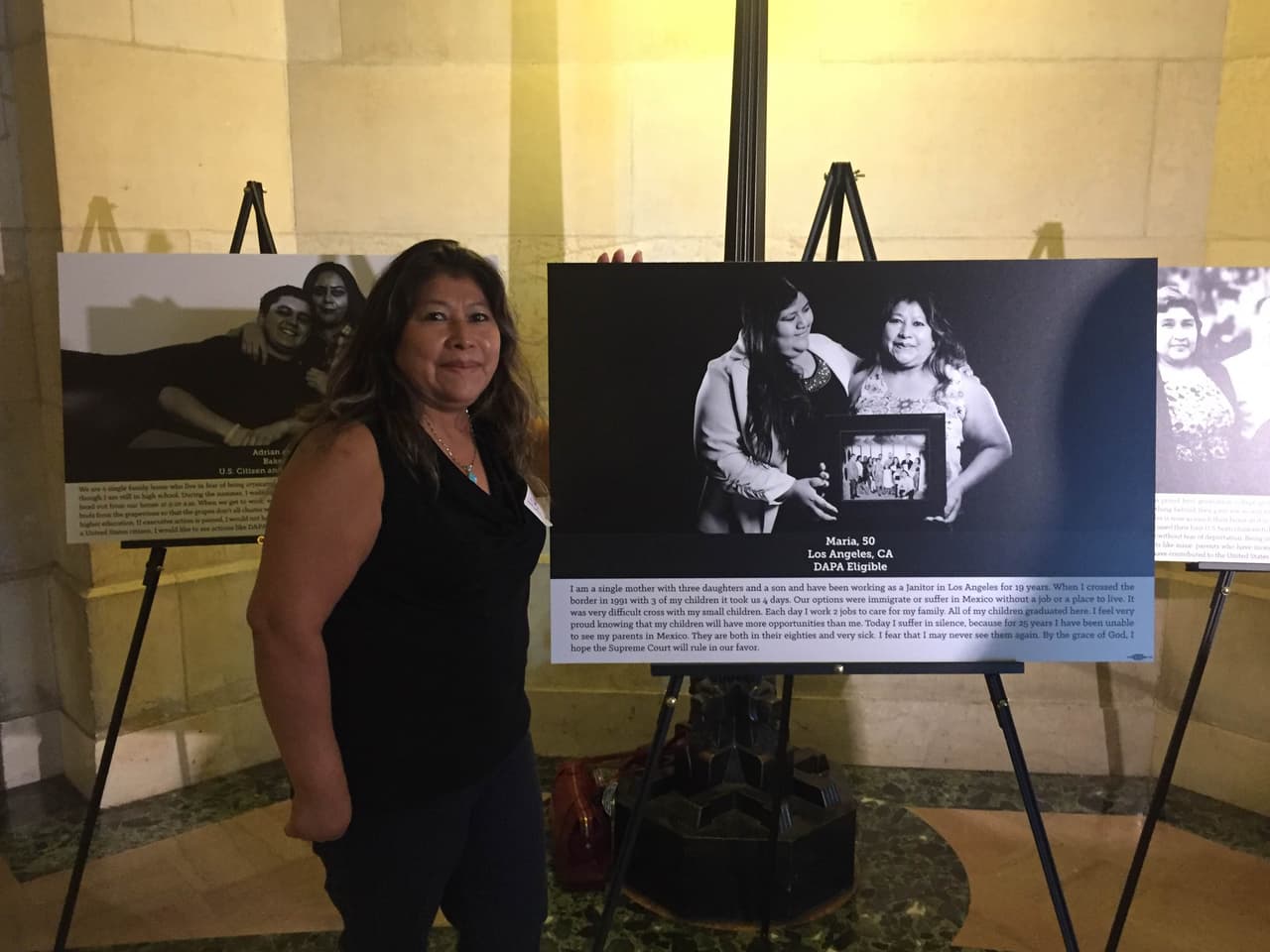 Exposición pone rostro a los beneficiados por DAPA y DACA