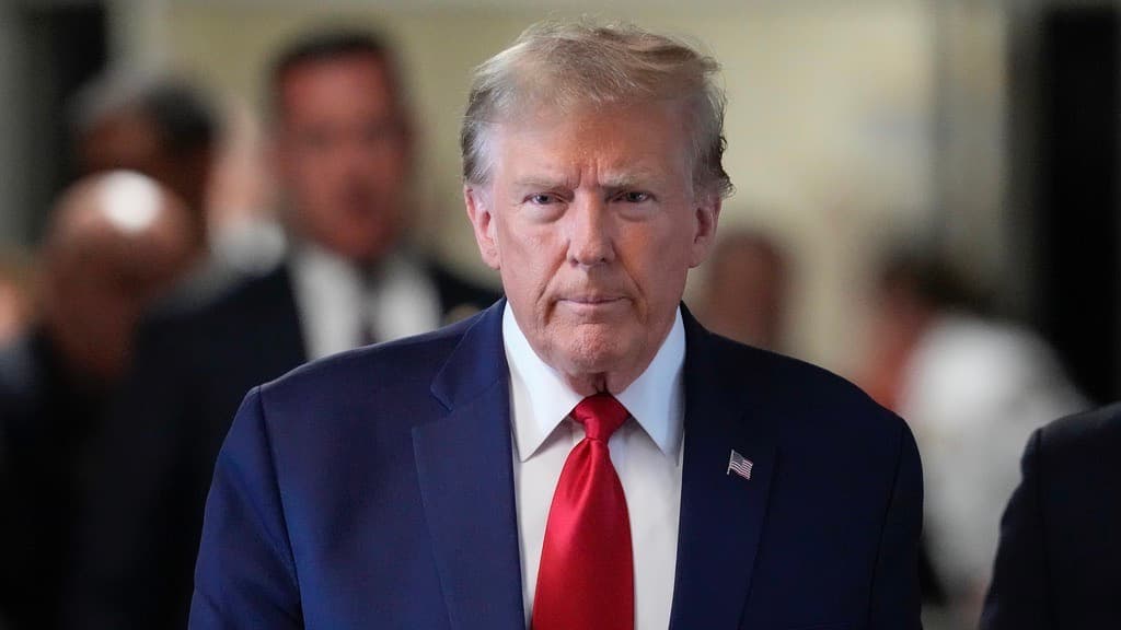 Fiscalía de Manhattan pide orden mordaza contra Trump en el caso de soborno a la actriz porno Stormy Daniels