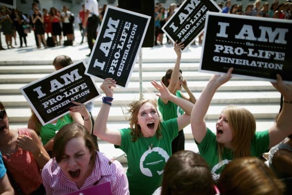 Tras una polémica decisión.