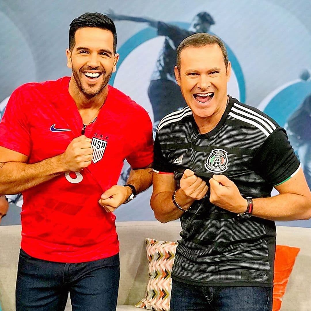 El fútbol une a nuestros conductores, en cada partido entre las selecciones de fútbol de latinoamérica portan con orgullo sus playeras.