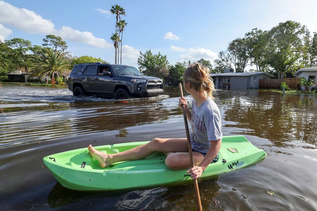 Al menos 40 muertos, inundaciones y millones sin electricidad: el desolador balance de Helene a su paso por EEUU