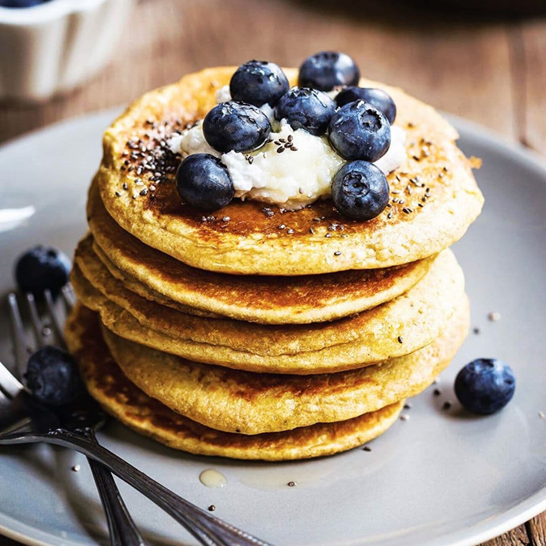 Una vez en casa, Yisus preparó algo delicioso para disfrutar con sus pequeñas.