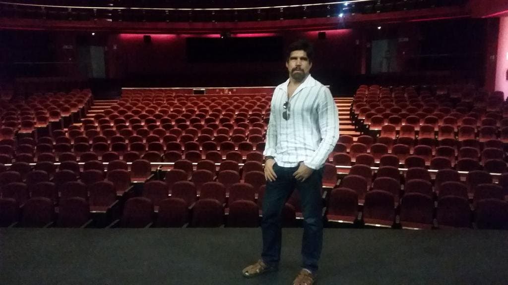 El actor reiteró encontrarse en perfecto estado de salud y, además, reveló dónde estuvo durante su ausencia de dos años.