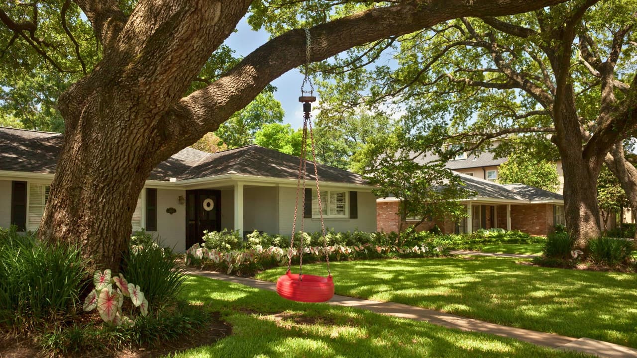 <h3 class="cms-H3-H3">Bono por el Mundial: el mensaje sonó tentador</h3> Airbnb 
<b>pagará 750 dólares a quienes ofrezcan hospedaje durante el Mundial.</b> 
<br>En el norte de Texas, donde habrá partidos, la oferta es real. También 
<b>es más compleja de lo que parece.</b> 
<br>La plataforma Airbnb anunció 
<b>un incentivo para atraer anfitriones nuevos en las 16 ciudades sede, entre ellas Dallas - Fort Worth.</b> 
<br>El bono es de 750 dólares y aplica 
<b>a quienes publiquen por primera vez una “casa completa” </b>y completen su primera estancia con salida del huésped antes del 31 de julio de 2026. 
<br>👉🏻 
<b>No es el pago por la renta:</b> es un extra, adicional a lo que cobre el anfitrión por noche.