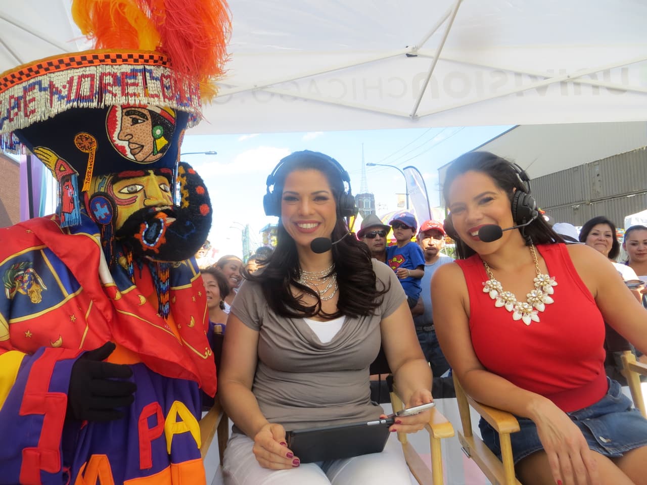 Gran ambiente se vivió en el arranque de Fiesta del Sol.