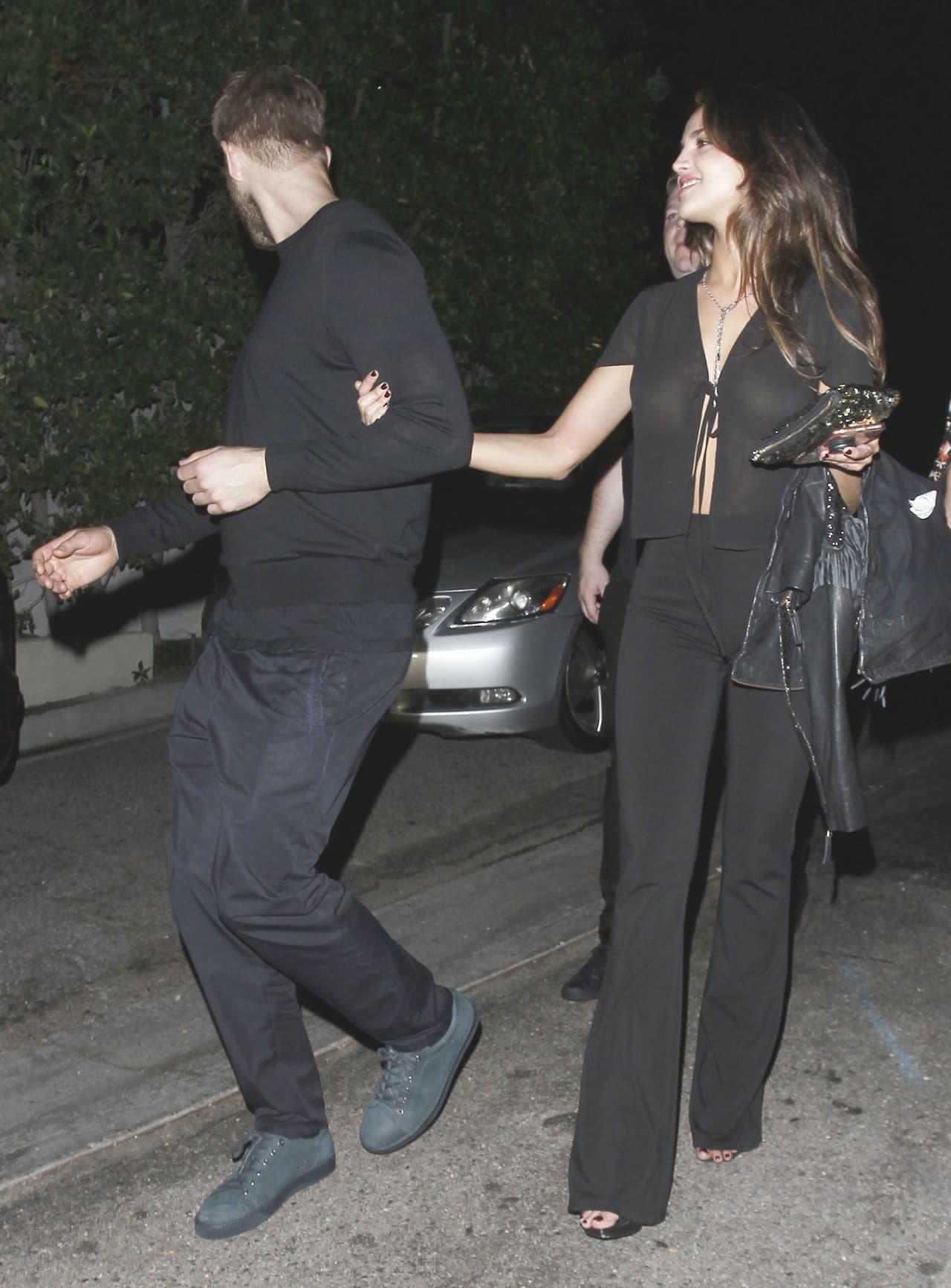 La actrizy el DJ fueron captados por los paparazzi a la salida de una fiesta en Los Ángeles.