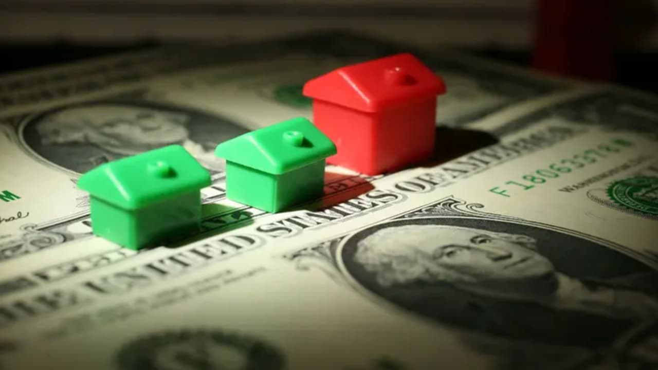 Se espera nuevo recorte en las tasas de interés, ¿qué significa esto para la comunidad latina?