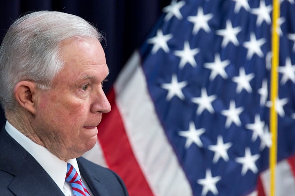 Jeff Sessions y James Comey fueron interrogados por el equipo de Robert Mueller, el fiscal especial que investiga el 'Rusiagate'