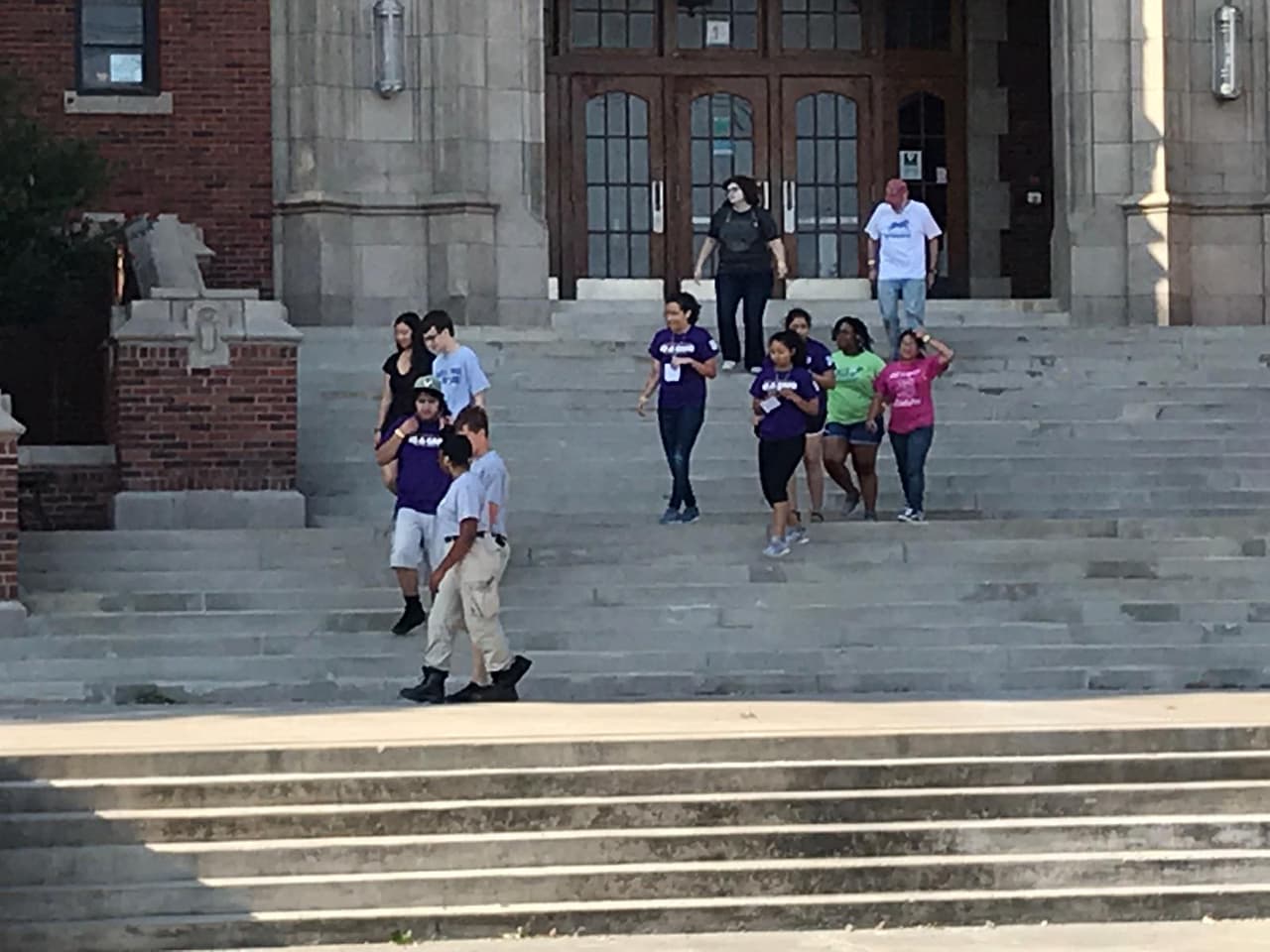 En el simulacro participaron adultos y también menores.