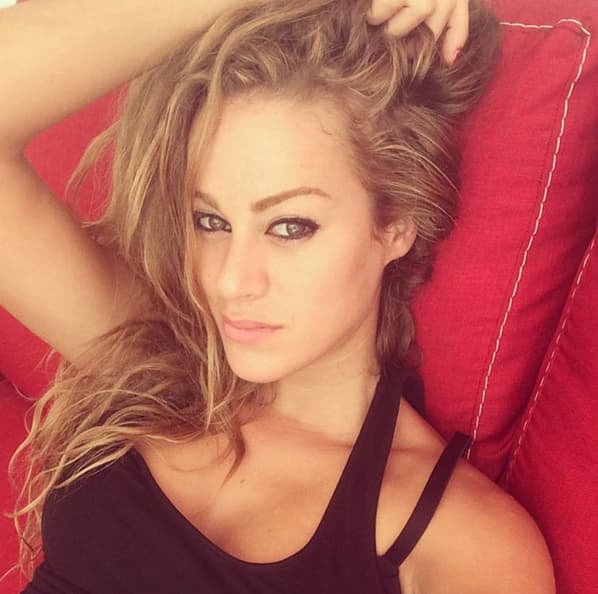 Nació el 28 de febrero en Valencia, España.