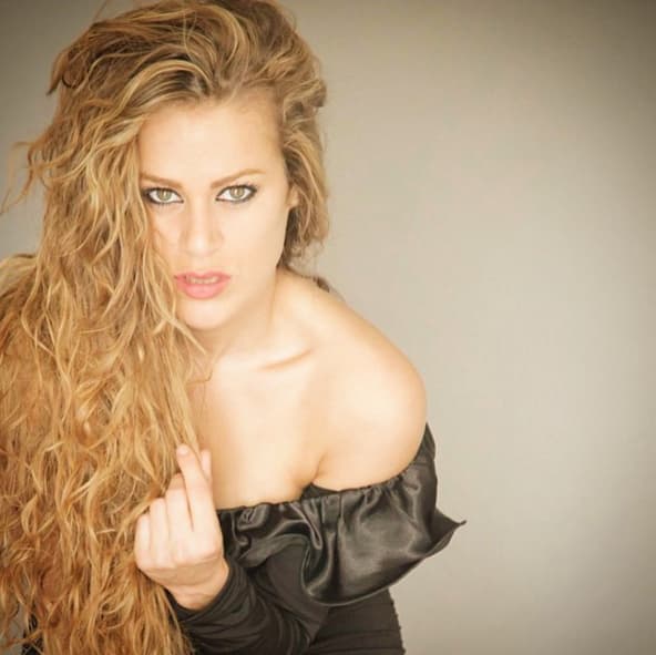 Candela es experta en hacer maldades.