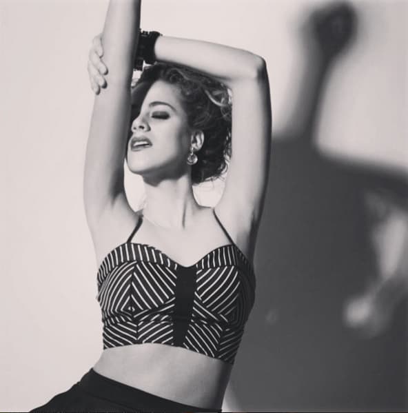 "Yo la verdad sólo puedo decirles que estoy muy contenta, es un hombre increíble, sólo tengo bonitas palabras para toda su familia y estoy feliz, acabo de terminar proyecto ahora, ‘Un camino hacia el destino', y esperando proyectos buenos", dijo la actriz en aquel momento a los micrófonos de 'Todo para la mujer'.