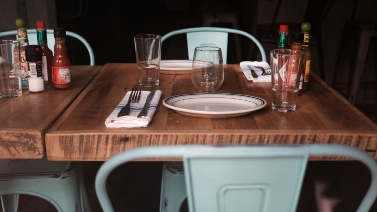  11,891 nuevos casos confirmados y probables de enfermedad por coronavirus  en Illinois, incluidas 127 muertes adicionales.